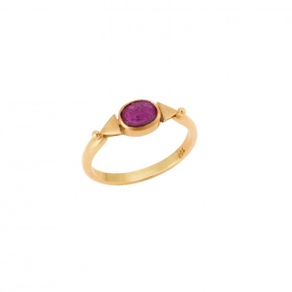 Ring yellow gold 18carats with Ruby 