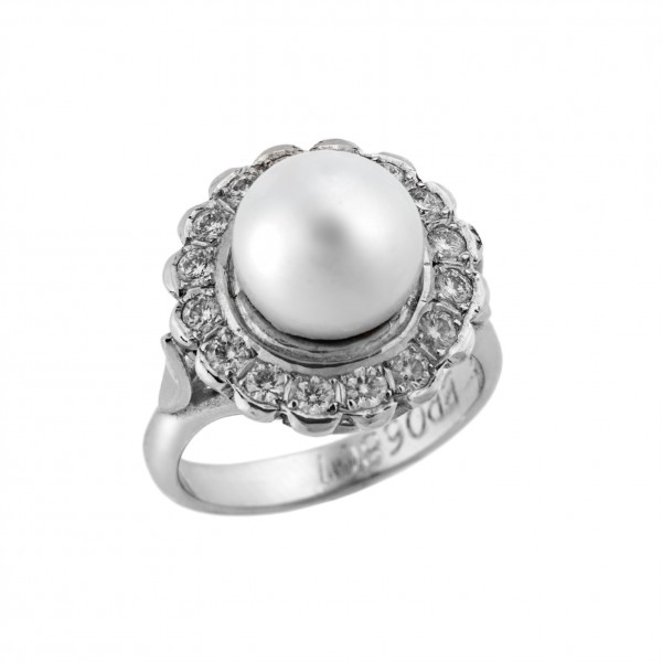 Δαχτυλίδι λευκόχρυσο 18καράτια με Μαργαριτάρι και Διαμάντια 0.68ct